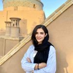 دینا فخارزاده